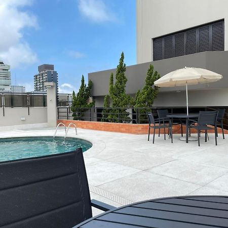 Flat No Hotel Cosmopolitan Com Estacionamento Gratis E Piscina Santos  Ngoại thất bức ảnh