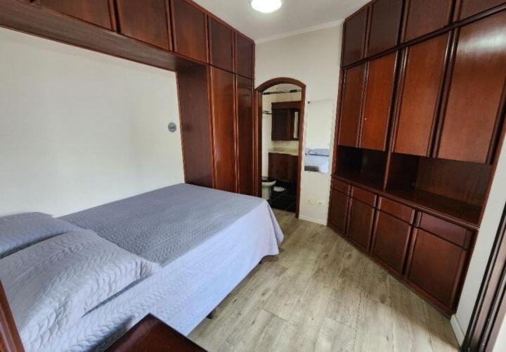 Flat No Hotel Cosmopolitan Com Estacionamento Gratis E Piscina Santos  Ngoại thất bức ảnh